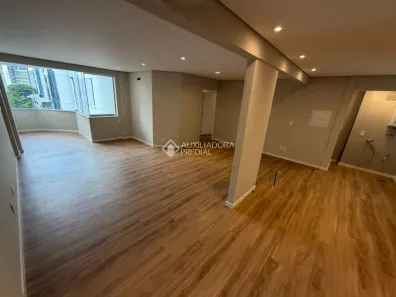 Apartamento com 3 Quartos à venda, 112m² no Centro, Florianópolis