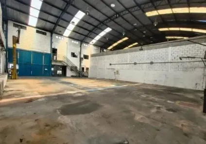 Galpão/Depósito/Armazém à venda, 360m² no Arvoredo, Contagem