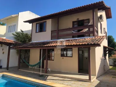 Casa de Condomínio com 5 Quartos à venda, 241m² no Maravista, Niterói