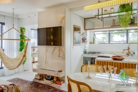 Apartamento com 2 Quartos à venda, 65m² no Agronômica, Florianópolis