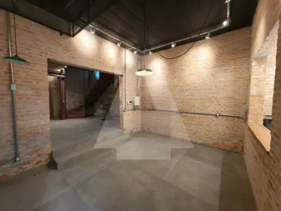 Casa com 2 Quartos para alugar, 230m² no Perdizes, São Paulo