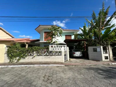 Casa com 4 Quartos à venda, 216m² no São João do Rio Vermelho, Florianópolis