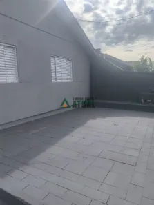 Casa com 3 Quartos à venda, 123m² no Vitória Régia, Londrina