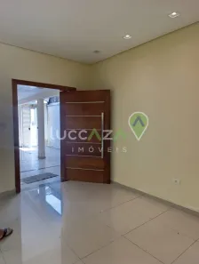 Casa com 3 Quartos para alugar, 190m² no Loteamento Villa Branca, Jacareí