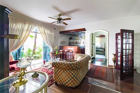 Casa com 3 Quartos à venda, 390m² no Alto de Pinheiros, São Paulo