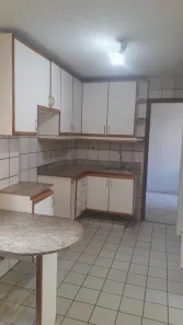 Apartamento com 3 Quartos para alugar, 110m² no Nazaré, Belém