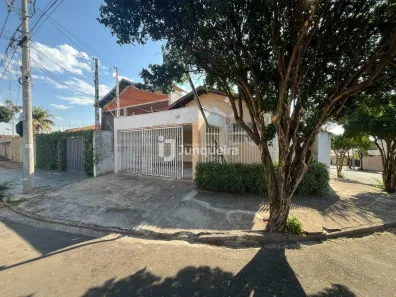 Casa com 2 Quartos à venda, 221m² no Nova Piracicaba, Piracicaba