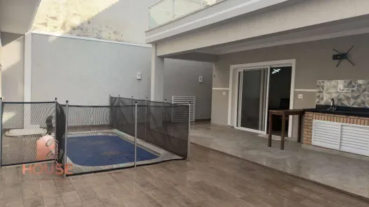 Casa de Condomínio com 4 Quartos para alugar, 150m² no Cidade Parquelandia, Mogi das Cruzes