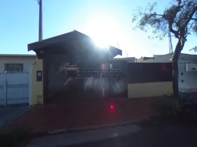 Casa com 3 Quartos à venda, 146m² no Jardim Santa Paula, São Carlos
