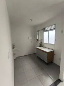 Apartamento com 2 Quartos para alugar, 48m² no Vila Maria Augusta, Itaquaquecetuba