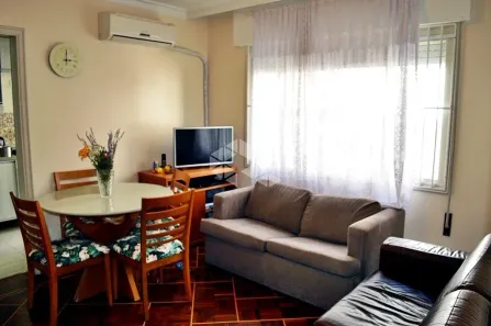 Apartamento com 2 Quartos à venda, 65m² no Menino Deus, Porto Alegre