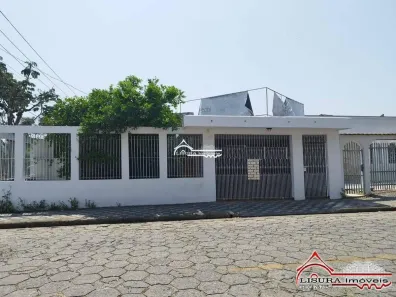 Casa com 3 Quartos à venda, 186m² no Parque Brasil, Jacareí