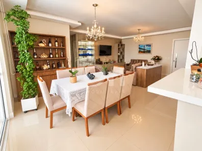 Apartamento com 3 Quartos à venda, 137m² no Estreito, Florianópolis