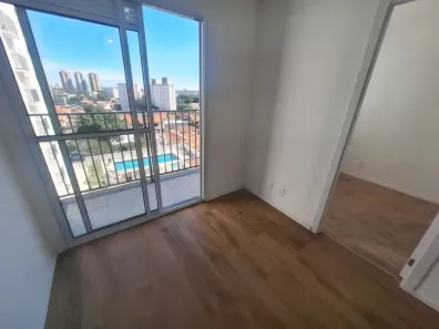 Apartamento com 2 Quartos para alugar, 32m² no Vila Gomes, São Paulo