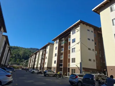 Apartamento com 2 Quartos para alugar, 55m² no Posse, Teresópolis