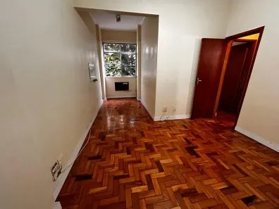 Apartamento com 2 Quartos à venda, 55m² no Laranjeiras, Rio de Janeiro