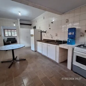 Casa com 2 Quartos para alugar, 100m² no Guilhermina, Praia Grande