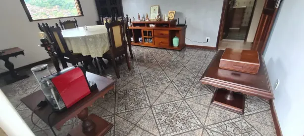 Casa com 3 Quartos à venda, 70m² no Mosela, Petrópolis