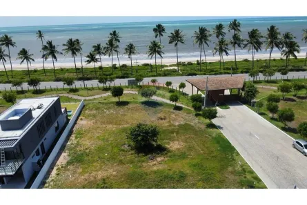 Lote/Terreno à venda, 743m² no , Japaratinga