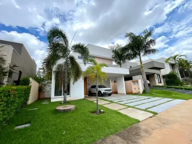 Sobrado com 4 Quartos para alugar, 274m² no Jardim Itália, Cuiabá