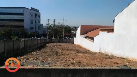 Lote/Terreno à venda, 389m² no Vila Ferrielo, Boituva