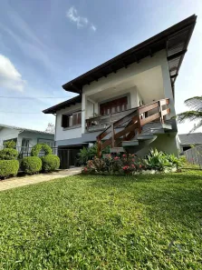 Casa com 3 Quartos à venda, 200m² no Vila Verde, Caxias do Sul