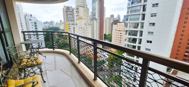 Apartamento com 4 Quartos à venda, 170m² no Vila Uberabinha, São Paulo