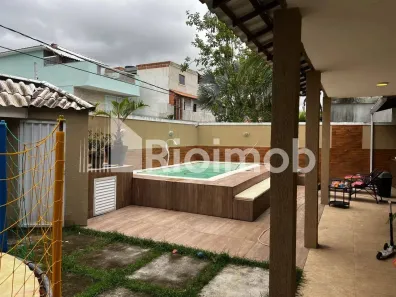 Casa de Condomínio com 4 Quartos à venda, 250m² no Vargem Grande, Rio de Janeiro