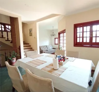 Casa de Condomínio com 5 Quartos à venda, 242m² no Iporanga, Sorocaba