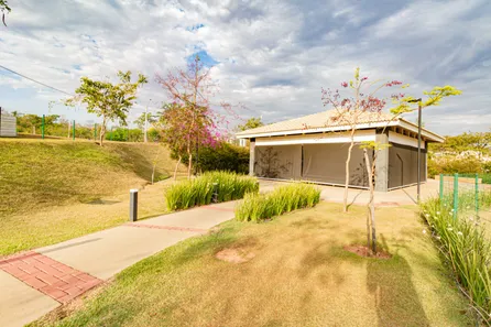 Lote/Terreno à venda, 405m² no Jardins França, Goiânia
