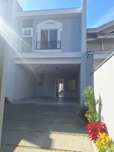 Sobrado com 3 Quartos à venda, 151m² no Atiradores, Joinville