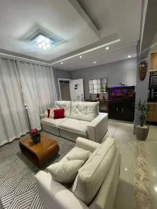 Sobrado com 3 Quartos à venda, 133m² no Jardim Torrão de Ouro, São José dos Campos