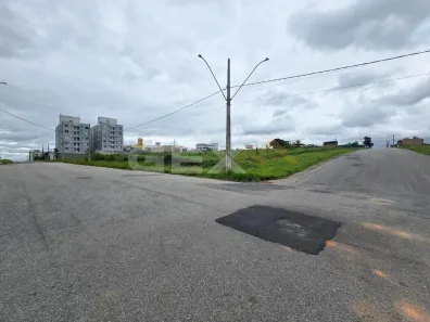 Lote/Terreno à venda, 294m² no Orion, Divinópolis