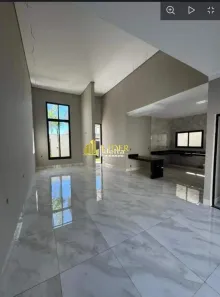 Casa com 3 Quartos à venda, 140m² no Novo Mundo, Uberlândia