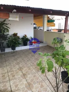 Casa com 4 Quartos à venda, 213m² no Centro, Macaé