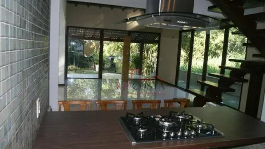 Casa com 4 Quartos à venda, 234m² no Rio do Ouro, Niterói