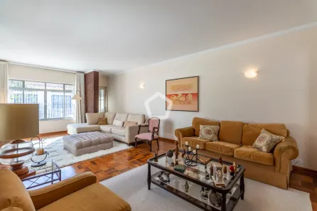 Casa com 7 Quartos à venda, 880m² no Vila Oratório, São Paulo