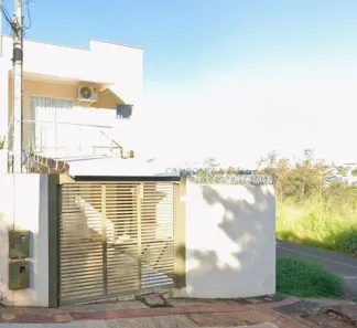 Sobrado com 3 Quartos à venda, 103m² no Conjunto Residencial Itamaraty, Londrina