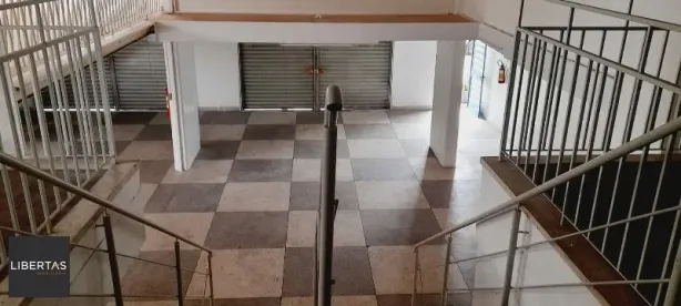 Ponto Comercial com 3 Quartos à venda, 283m² no Três Figueiras, Porto Alegre