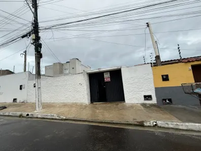 Casa com 3 Quartos à venda, 250m² no Antares, Maceió