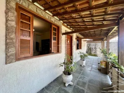 Casa com 7 Quartos à venda, 300m² no Santa Maria, Juiz de Fora