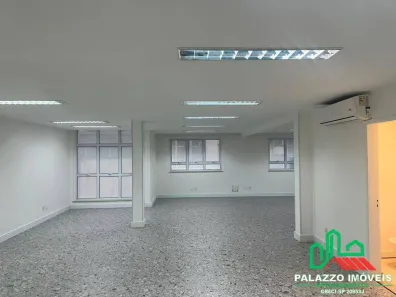 Sala Comercial para alugar, 110m² no República, São Paulo