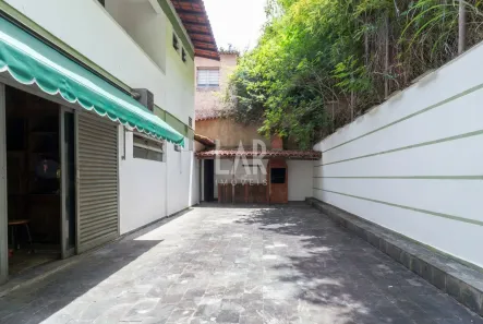 Casa com 4 Quartos à venda, 241m² no São Lucas, Belo Horizonte