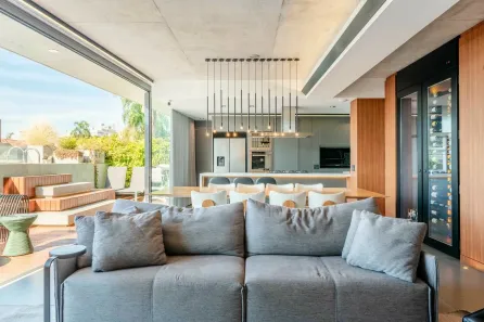Apartamento com 3 Quartos à venda, 203m² no Três Figueiras, Porto Alegre