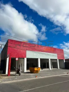 Galpão/Depósito/Armazém para alugar, 650m² no Indianópolis, Caruaru