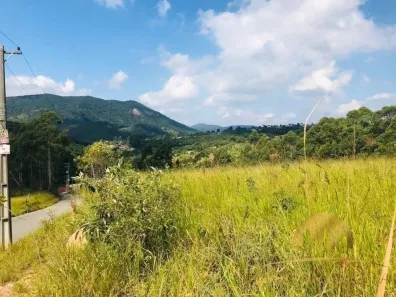 à venda, 805m² no Jundiaizinho (Terra Preta), Mairiporã