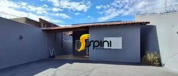 Casa com 3 Quartos para alugar, 160m² no Granada, Uberlândia