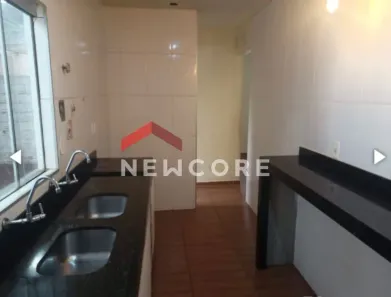 Casa com 4 Quartos à venda, 135m² no Jardim Holanda, Uberlândia