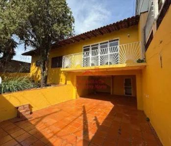 Casa com 3 Quartos à venda, 209m² no Vila Siam, Londrina