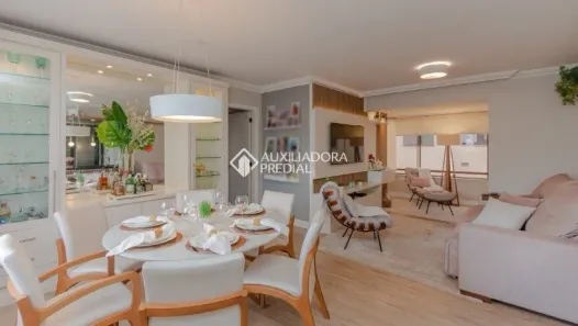 Apartamento com 3 Quartos à venda, 127m² no Petrópolis, Porto Alegre